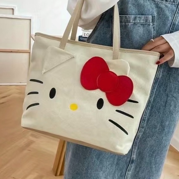 SOLD OUT online Sanrio Hello Kitty  Large Capacity Tote/ Shoulder Bag - Picture 1 of 3